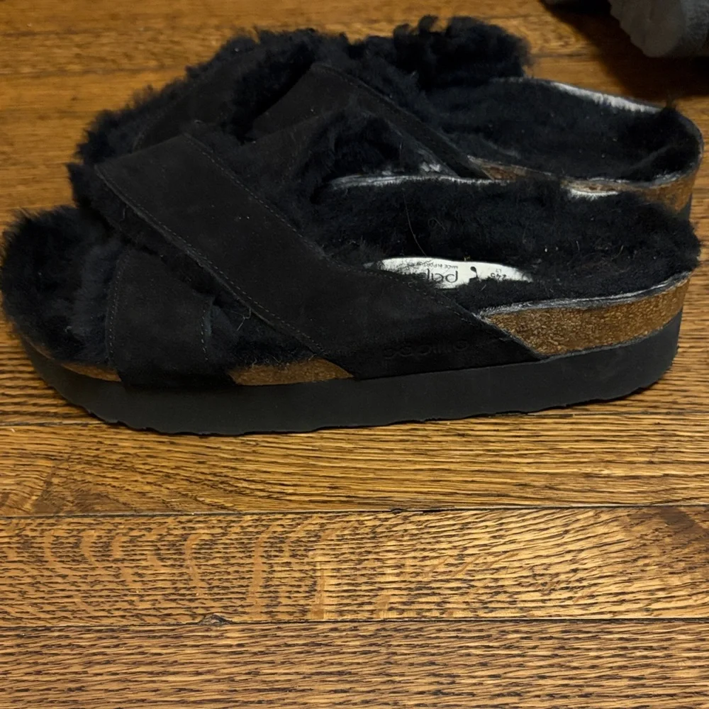 Birkenstock Papillio Daytona Black Shearling Slide Sandals - Picture 2 of 7